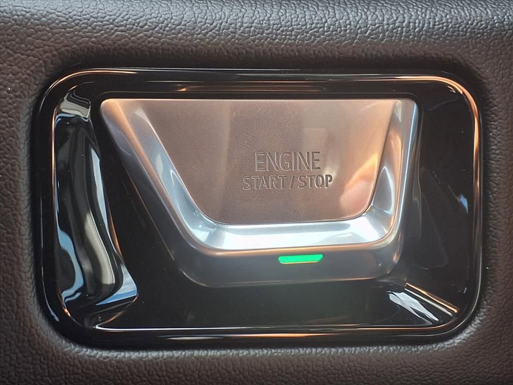 New 2026 GMC Yukon Denali w/ Denali Reserve Package image 8