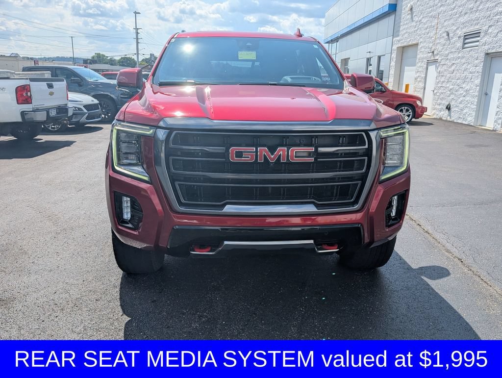 Used 2024 GMC Yukon XL AT4 w/ Technology Package AWD/4WD image 2