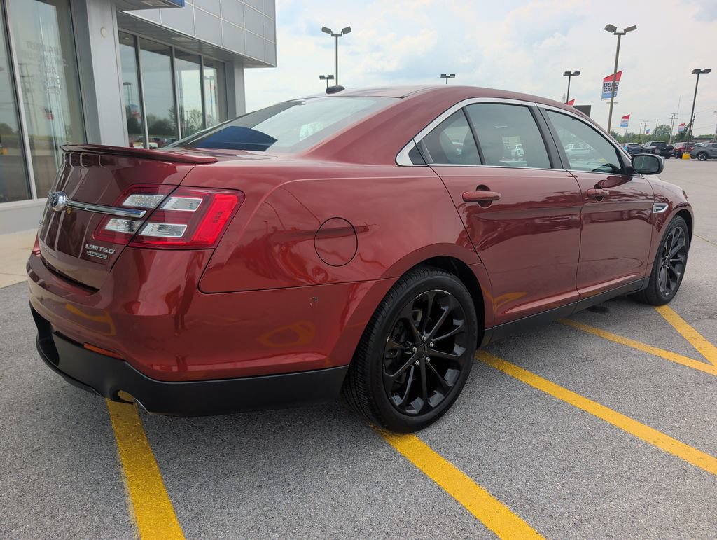 Used 2014 Ford Taurus Limited w/ Equipment Group 301A AWD/4WD image 7