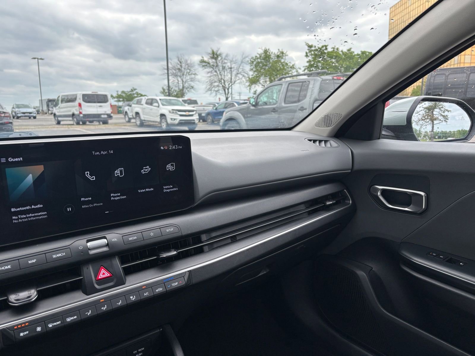 Used 2025 Kia K4 FWD image 34