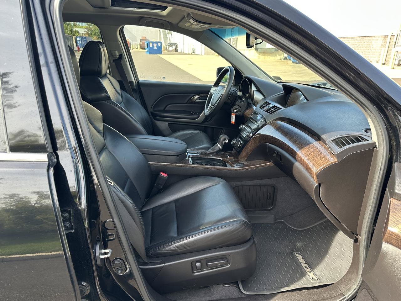 Used 2012 Acura MDX w/ Technology Package AWD/4WD image 16