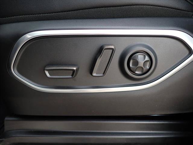 New 2026 Jeep Grand Wagoneer Limited AWD/4WD image 14