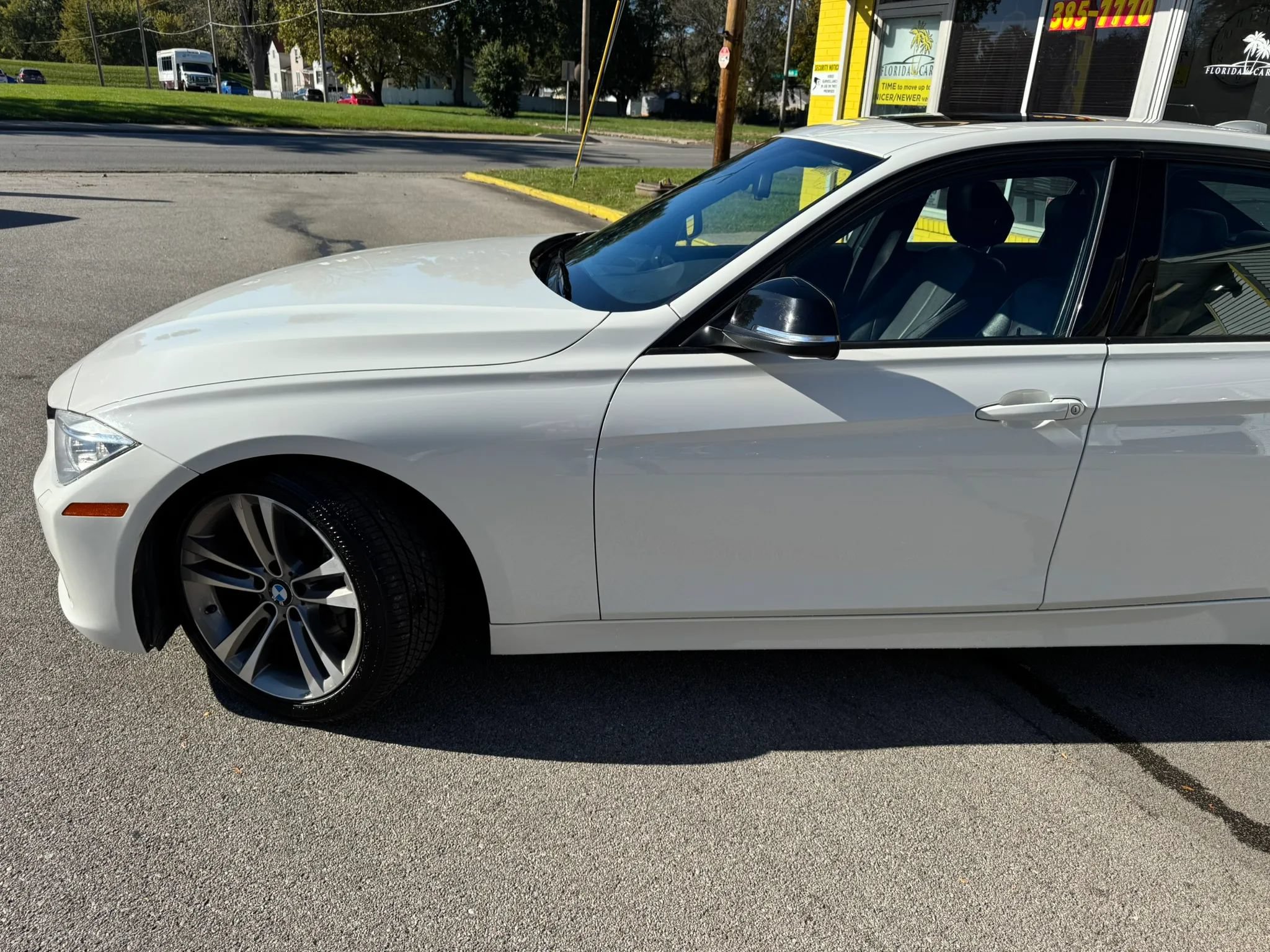 Used 2013 BMW 335i Sedan RWD image 4