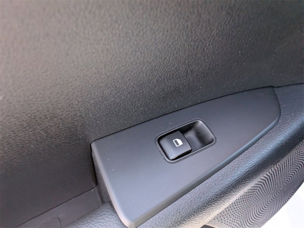 Used 2024 Kia Forte LXS image 27