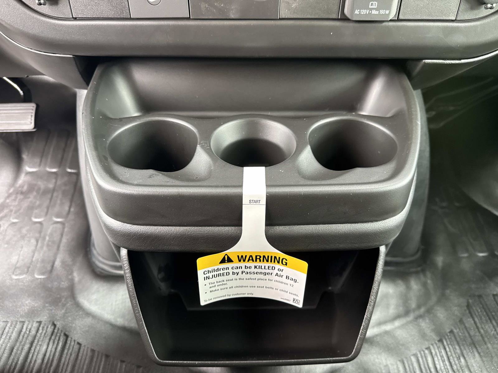 New 2025 GMC Savana 2500 w/ Driver Convenience Package image 28