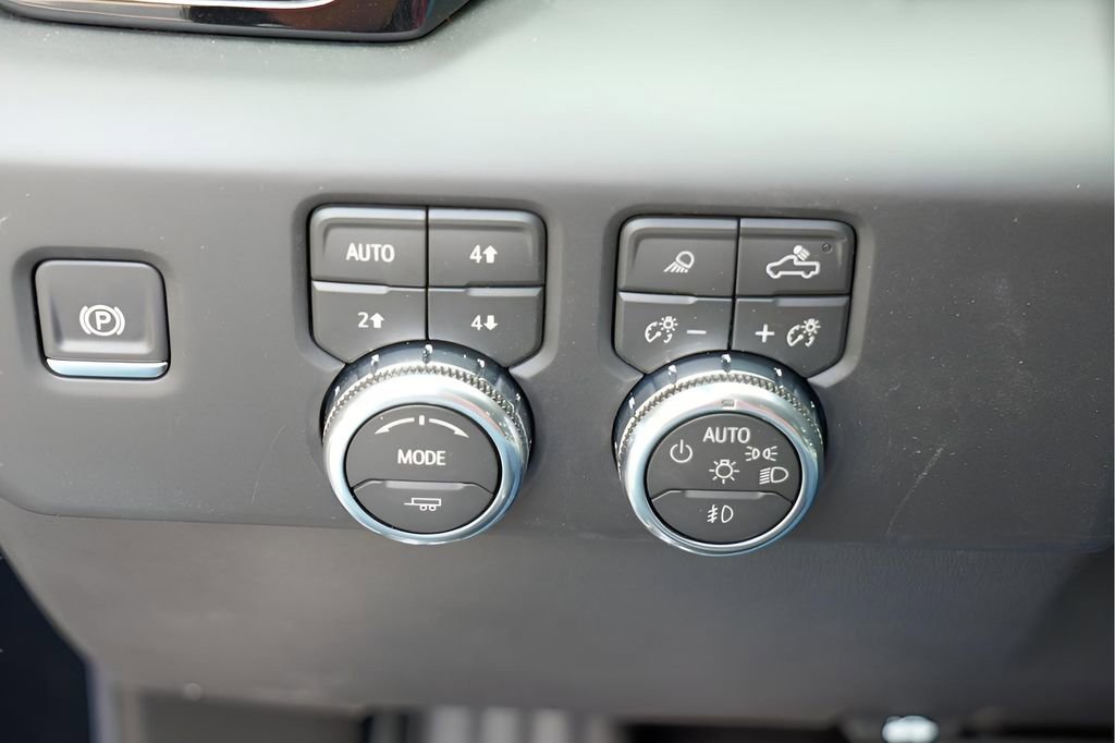 New 2026 GMC Sierra 1500 AT4X image 18