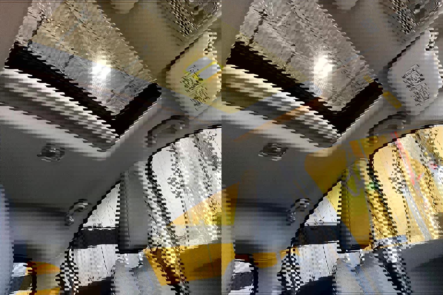 Used 2022 Honda HR-V EX image 14