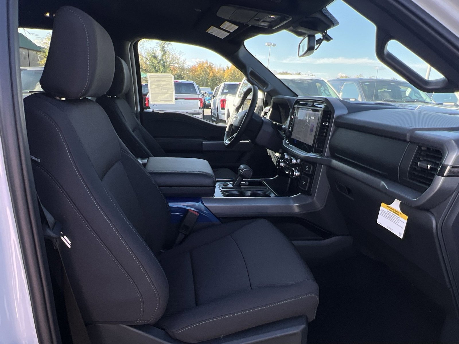 New 2025 Ford F150 XLT w/ Equipment Group 302A MID image 26