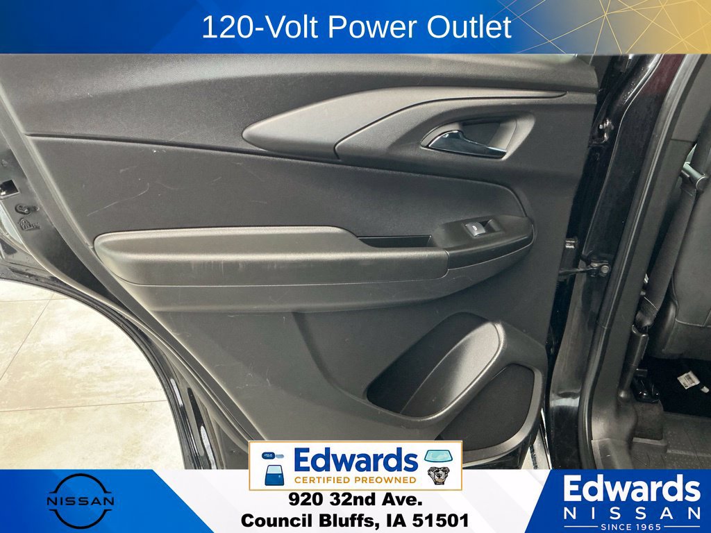 Used 2023 Chevrolet TrailBlazer RS w/ Sun and Liftgate Package AWD/4WD image 13