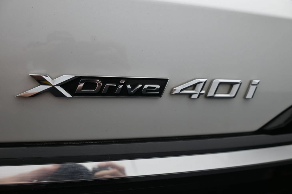 Used 2023 BMW X7 xDrive40i AWD/4WD image 16
