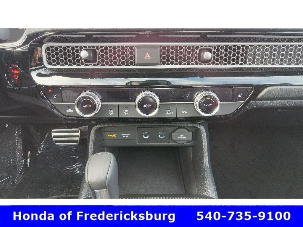 Certified 2025 Honda Civic Sport image 24