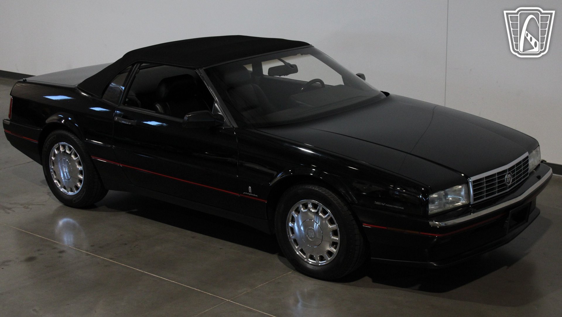 Used 1993 Cadillac Allante FWD image 15