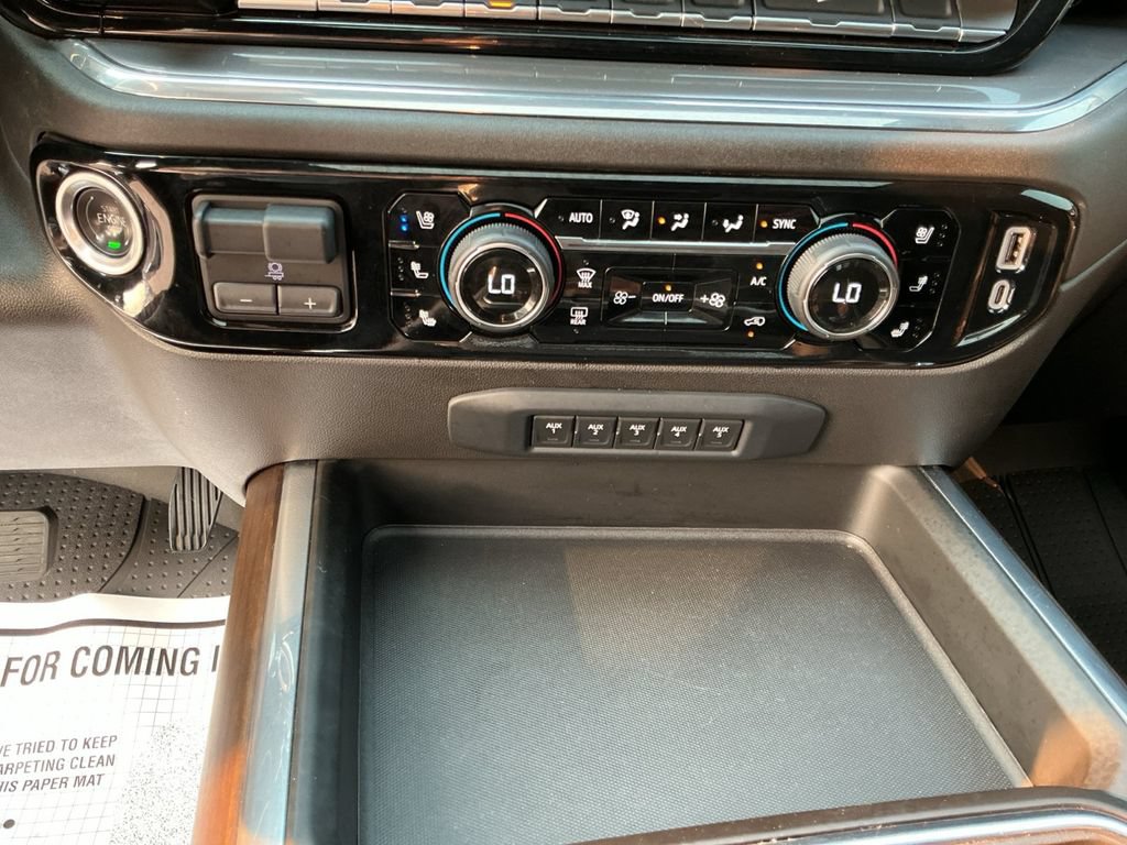 Certified 2024 Chevrolet Silverado 3500 High Country w/ High Country Premium Package AWD/4WD image 17