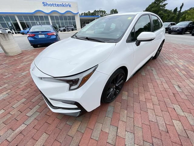 Used 2024 Toyota Corolla XSE FWD image 27