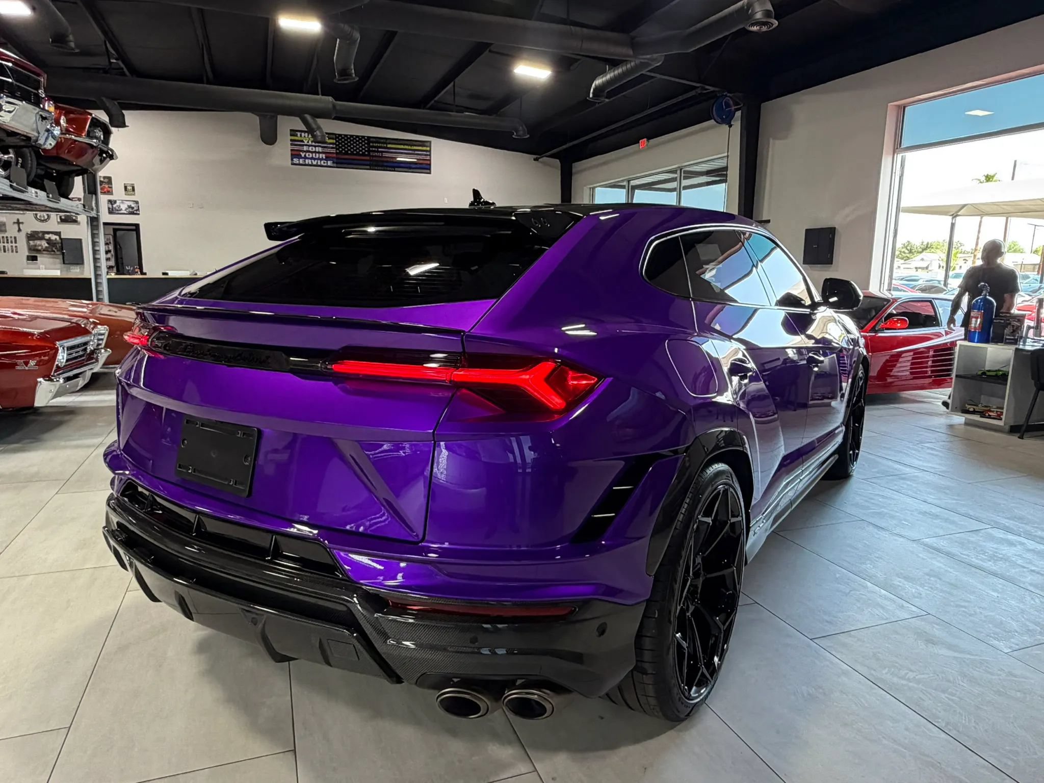 Used 2024 Lamborghini Urus Performante AWD/4WD image 14