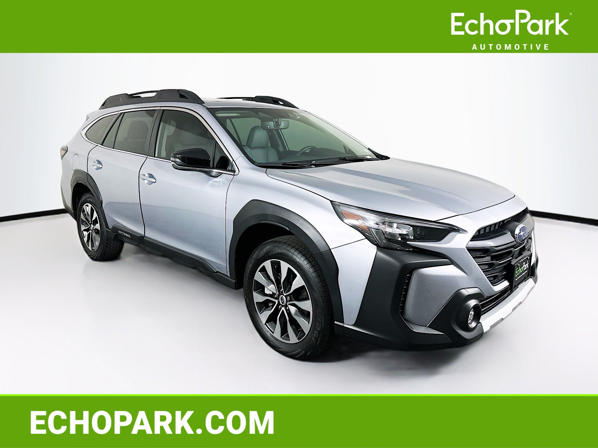 Used 2025 Subaru Outback Limited AWD/4WD image 1