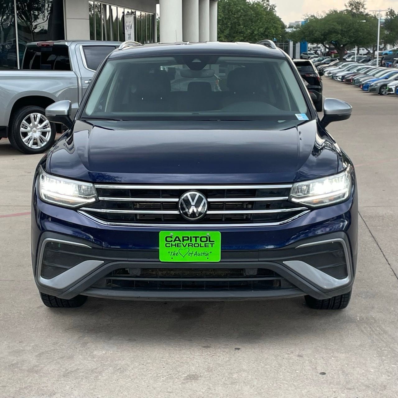 Used 2024 Volkswagen Tiguan Wolfsburg Edition AWD/4WD image 7