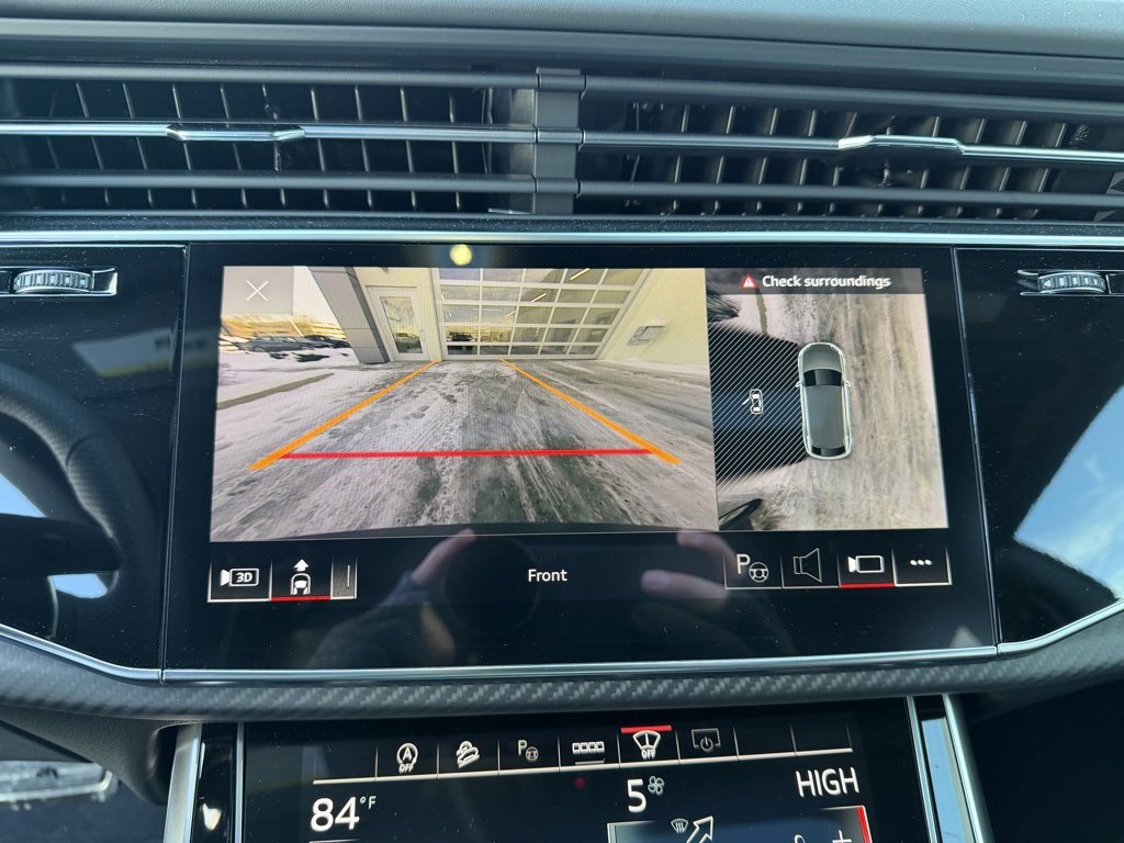 Used 2025 Audi RS Q8 performance image 34