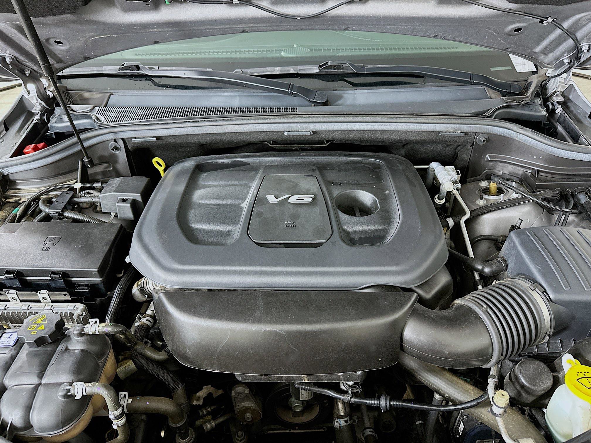 Used 2019 Jeep Grand Cherokee Overland image 35