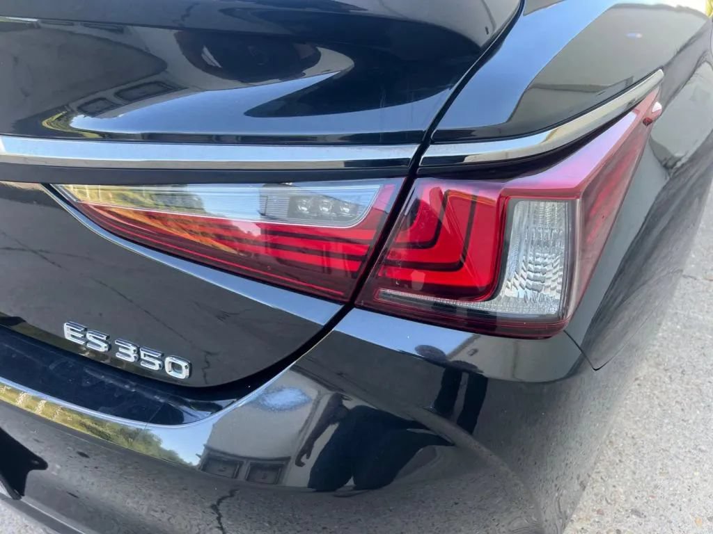 Used 2019 Lexus ES 350 F Sport w/ Accessory Package 2 FWD image 48
