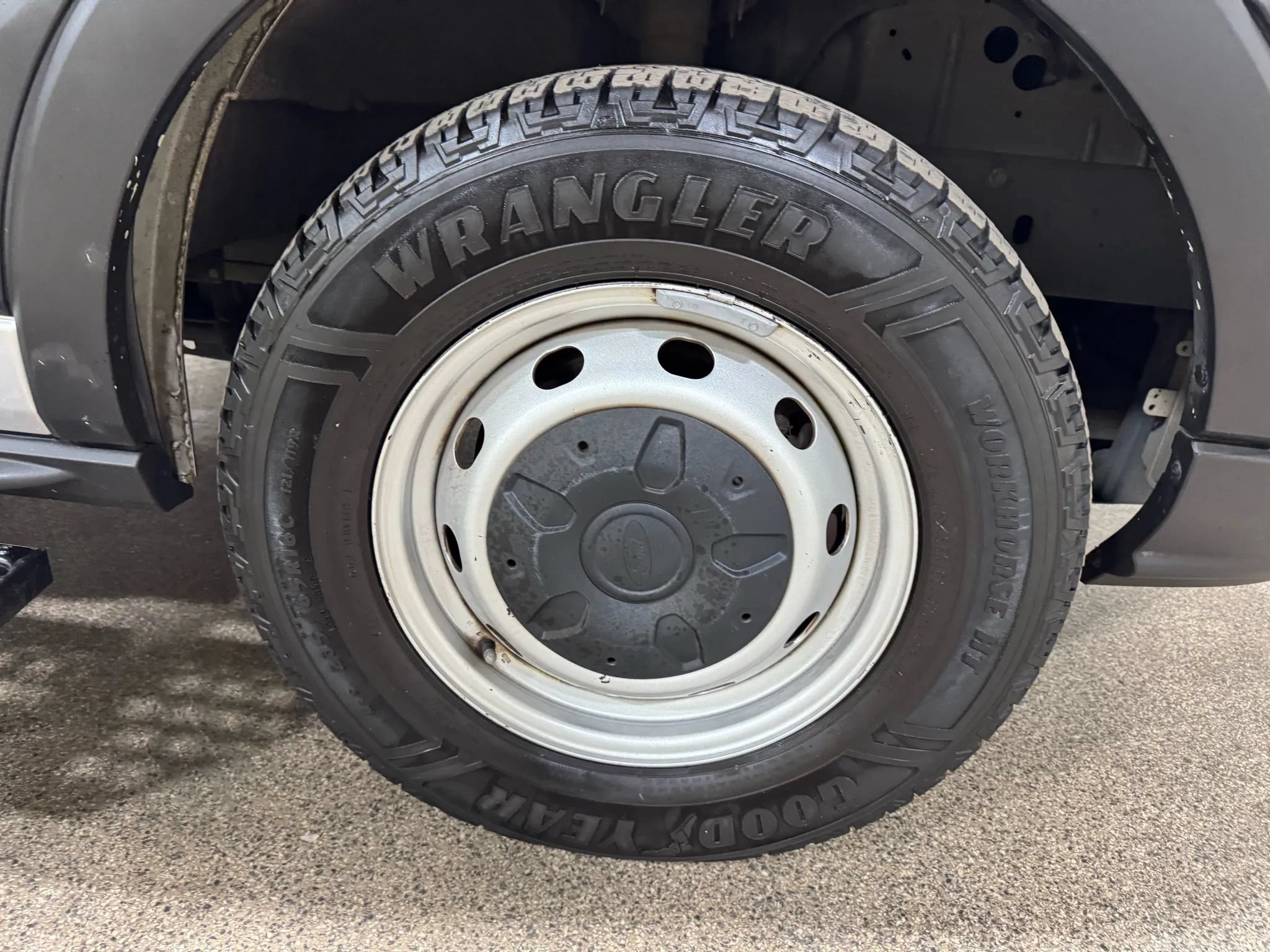 Used 2019 Ford Transit 350 XL RWD image 46