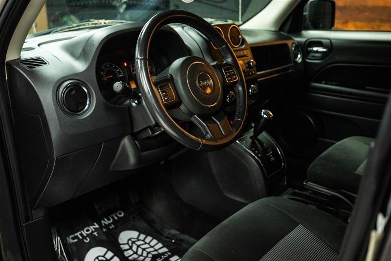 Used 2017 Jeep Patriot Latitude image 8