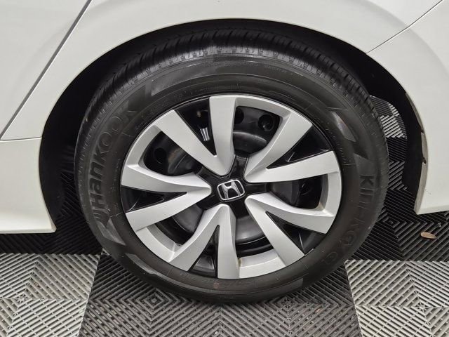 Certified 2022 Honda Civic LX image 9