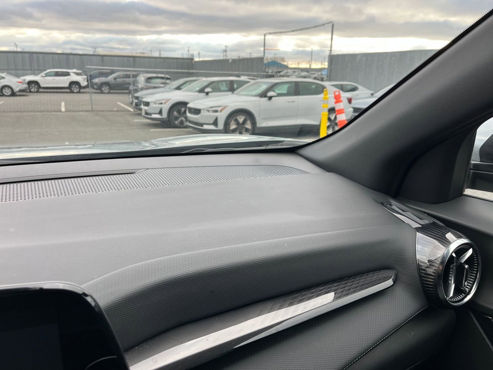 Used 2025 Chevrolet Equinox LT image 34