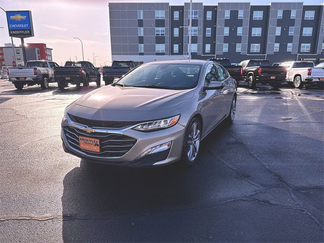 Used 2024 Chevrolet Malibu LT