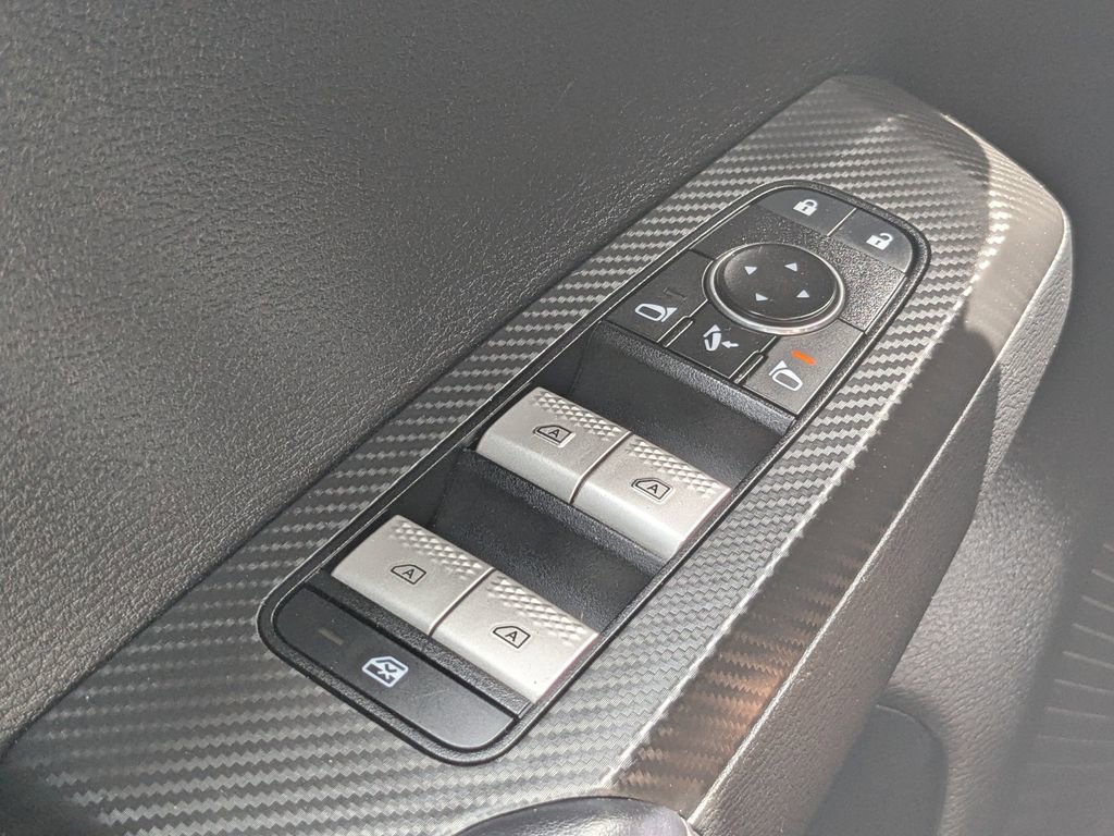 Used 2024 Mitsubishi Outlander SE Black Edition FWD image 23