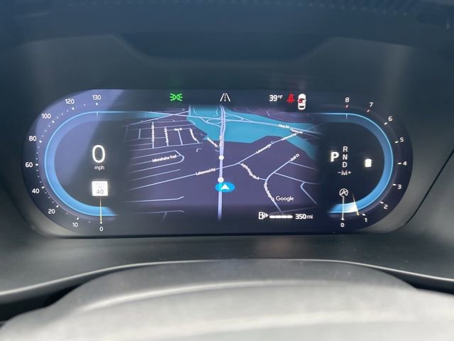 Certified 2025 Volvo XC40 B5 Core image 20