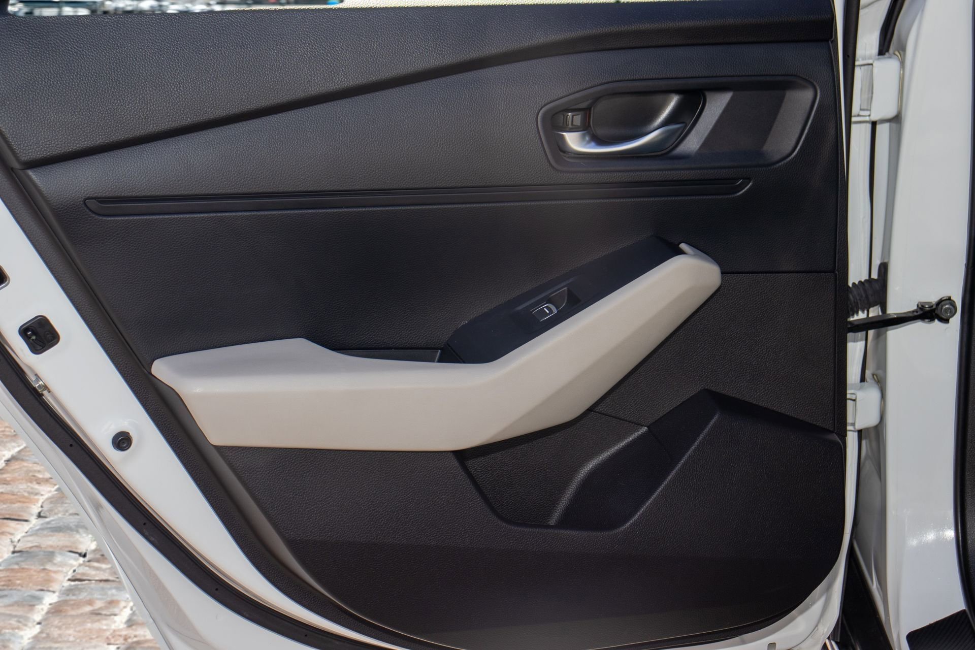 Certified 2024 Honda Accord EX image 11