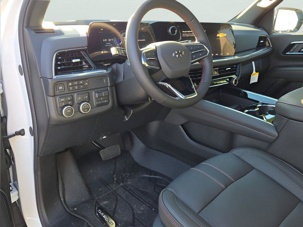 New 2026 Chevrolet Suburban RST w/ Comfort Package AWD/4WD image 27