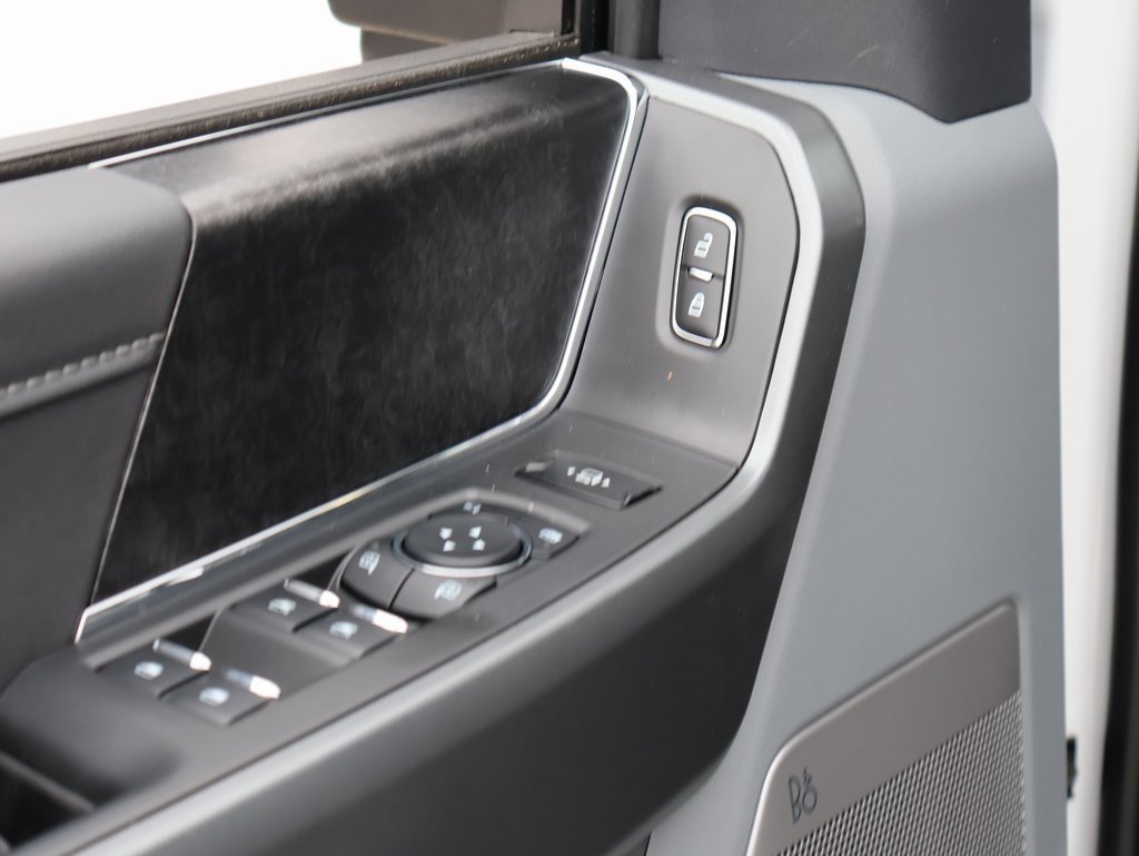 New 2026 Ford F250 XLT w/ XLT Premium Package image 21