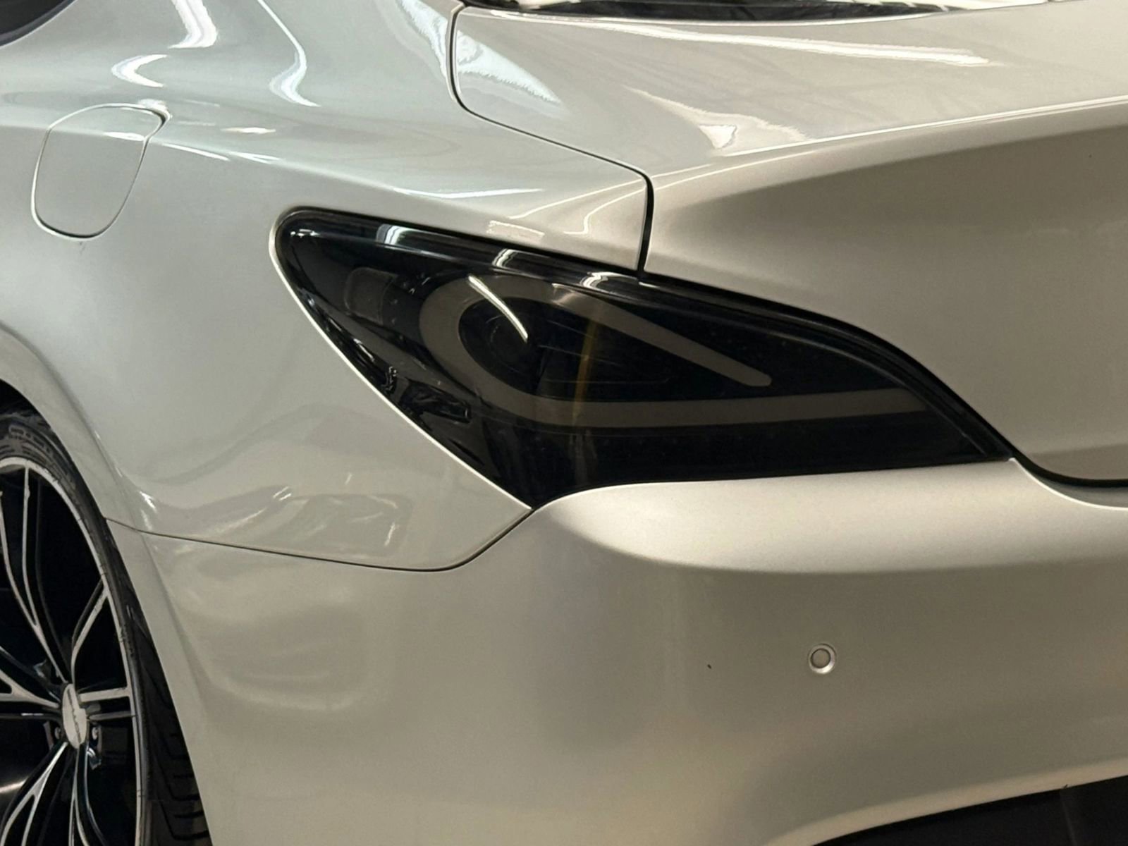 Used 2013 Hyundai Genesis 3.8 image 12