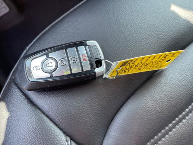 Used 2024 Ford Edge SEL w/ Convenience Package image 23