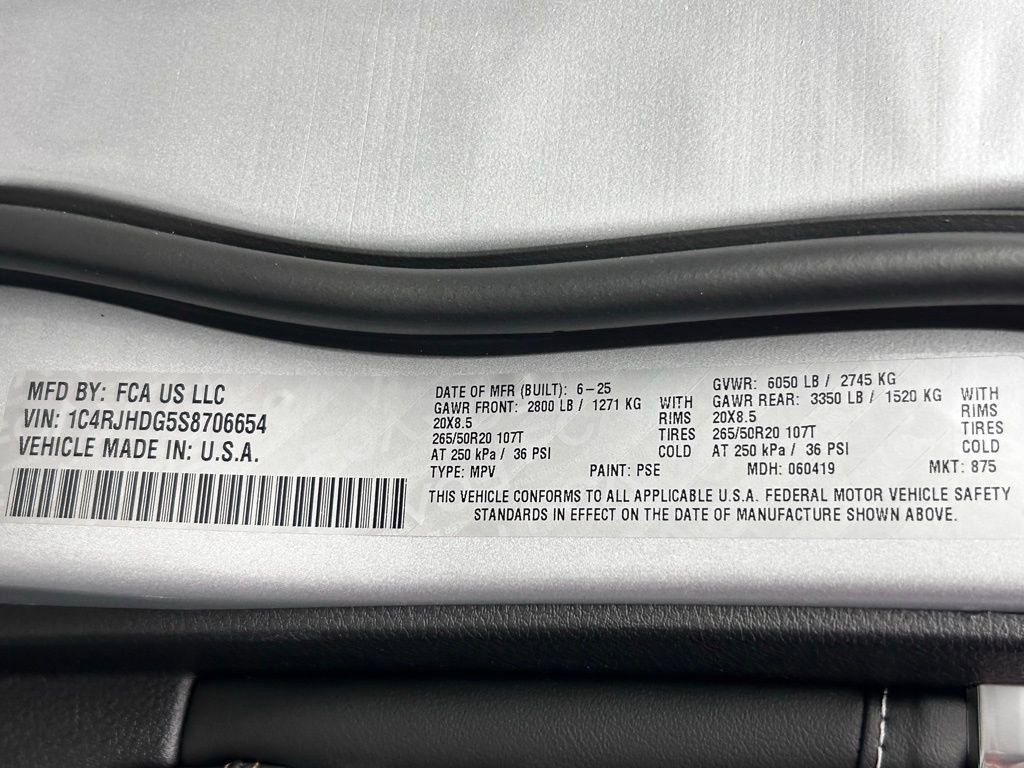 New 2025 Jeep Grand Cherokee Overland w/ Adv Protech Group III image 32