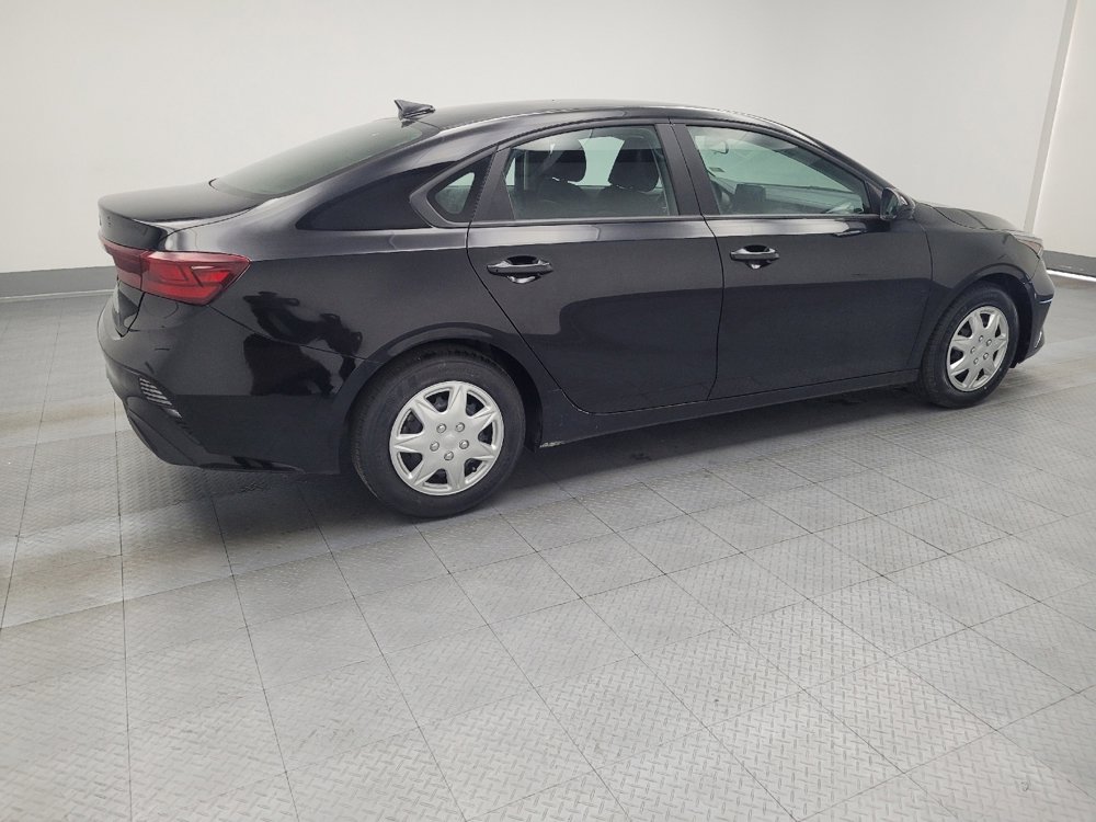 Used 2023 Kia Forte LX image 10