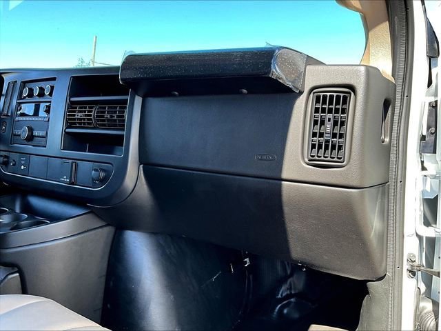New 2026 Chevrolet Express 2500 RWD image 18