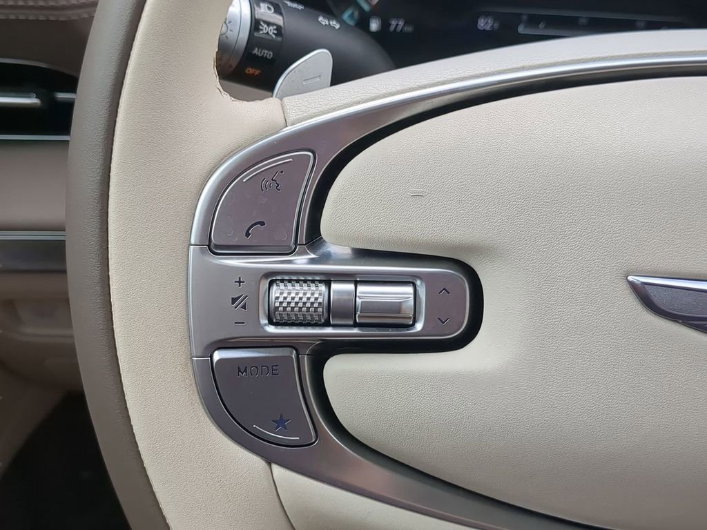 Used 2024 Genesis GV80 3.5T w/ Prestige Matte Package image 20