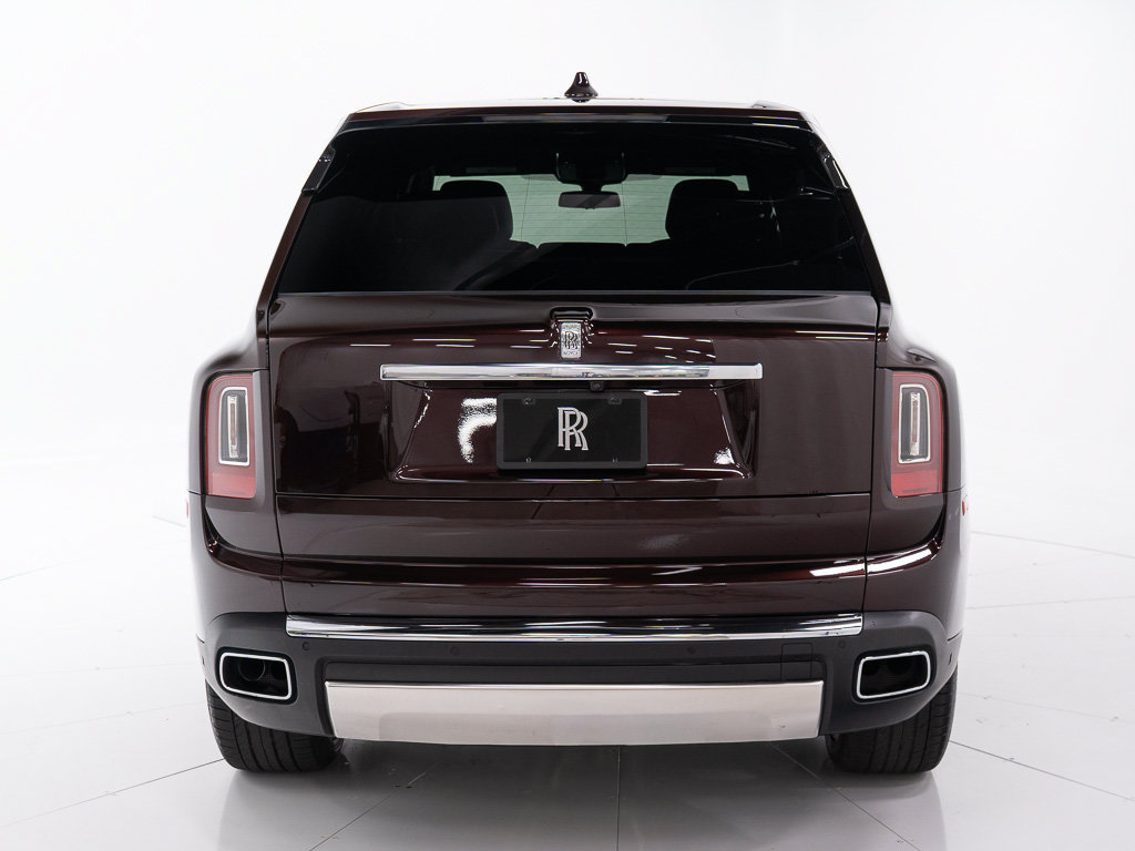 Certified 2023 Rolls-Royce Cullinan AWD/4WD image 4