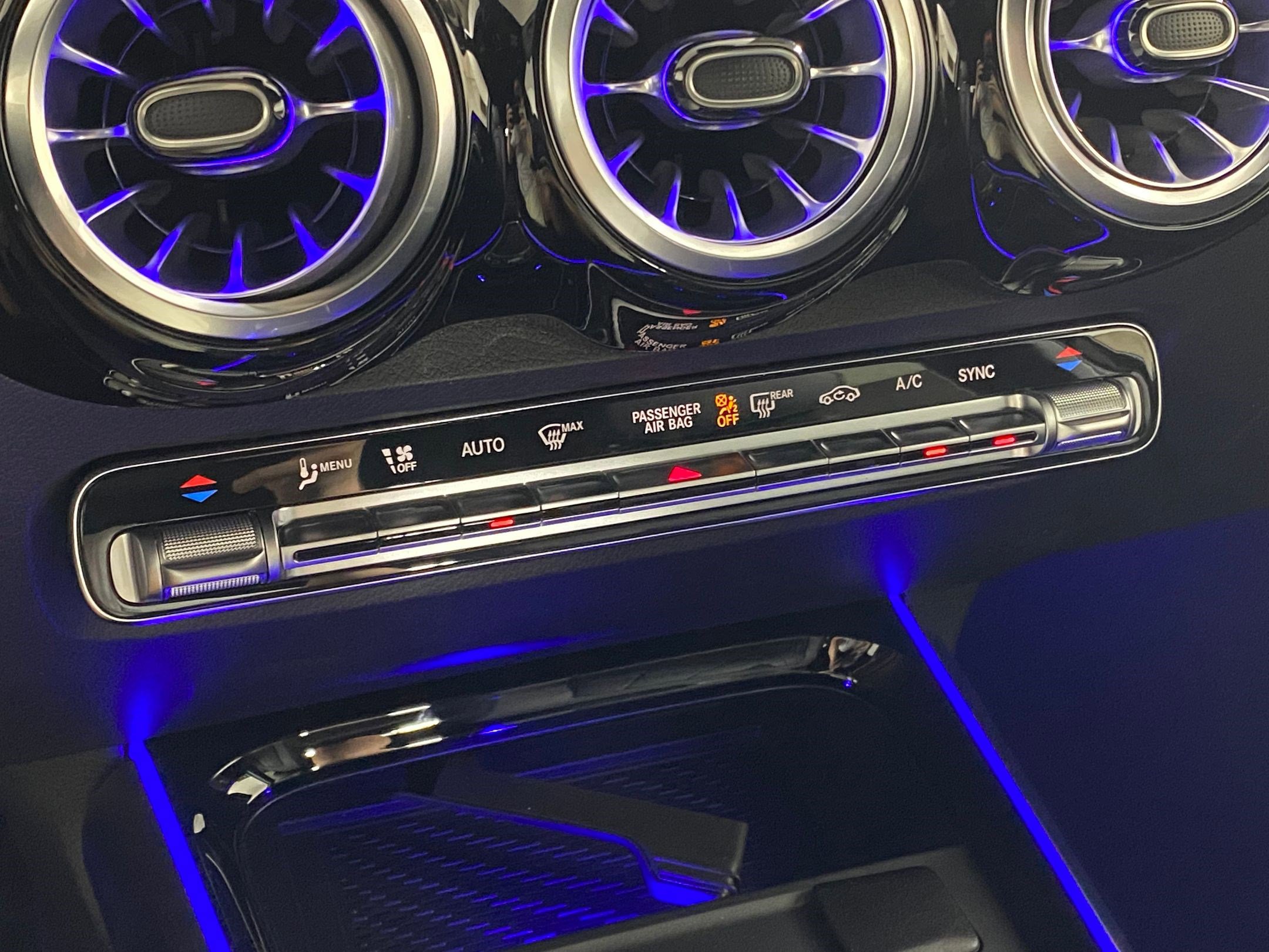 New 2025 Mercedes-Benz GLB 250 4MATIC image 25