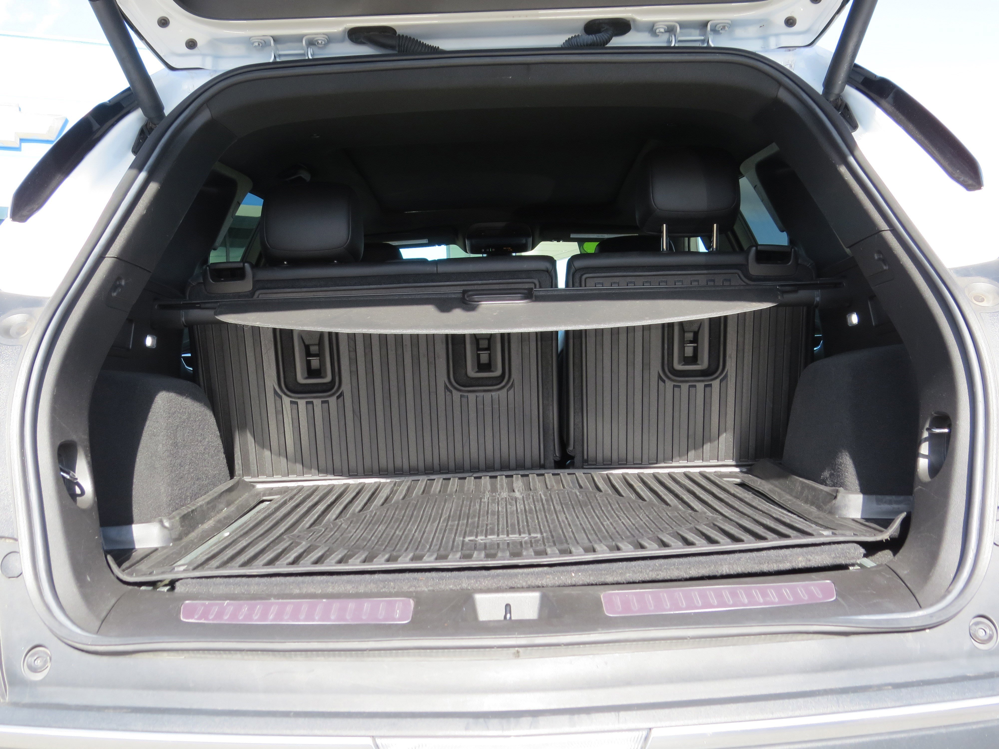 Certified 2023 Cadillac XT5 Premium Luxury w/ LPO, Floor Liner Package image 15