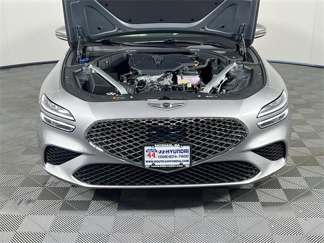 Used 2024 Genesis G70 2.5T image 9
