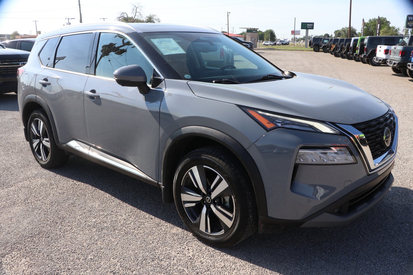 Used 2021 Nissan Rogue SL w/ Premium Package