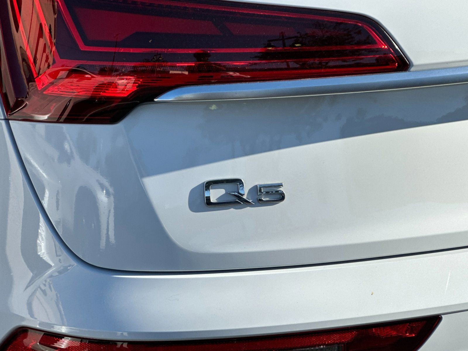 Used 2023 Audi Q5 2.0T Premium w/ Convenience Package image 33