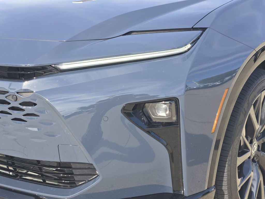 New 2026 Toyota Crown Signia AWD/4WD image 6