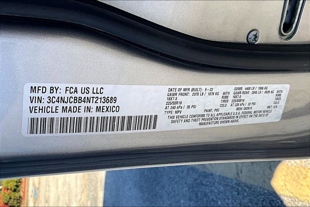 Used 2022 Jeep Compass Altitude w/ Sun and Sound Group image 16