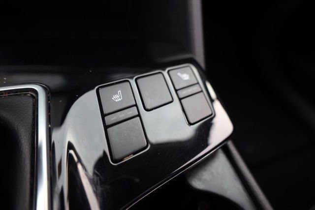 Used 2023 Kia Sportage EX image 32