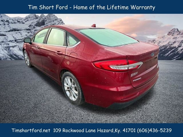 Used 2019 Ford Fusion SE image 4